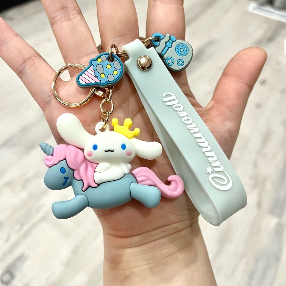 Sanrio Cinnamoroll keychain